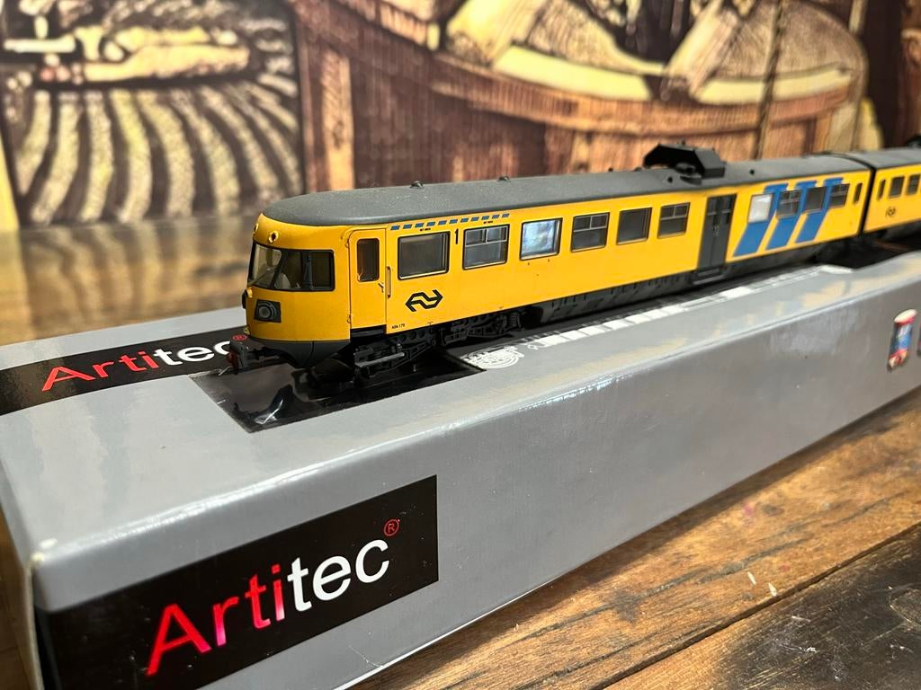 Artitec DE2 dummy, geweathered, Hobby en Vrije tijd, Modeltreinen | H0, Overige merken, Locomotief, Gelijkstroom of Wisselstroom