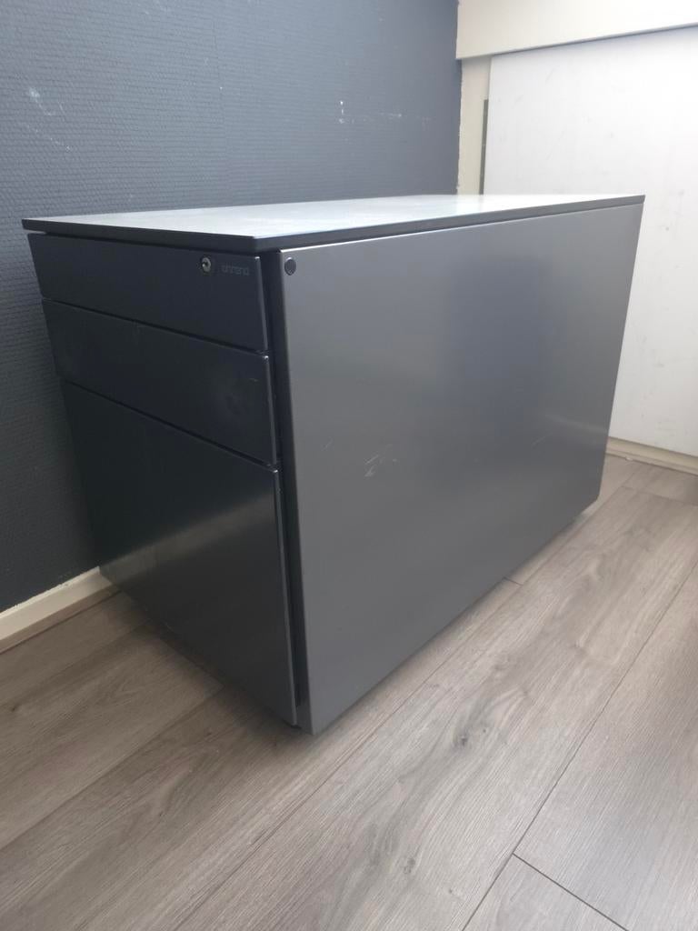 Ladeblok grijs met 3 laden t.e.a.b, Huis en Inrichting, Kasten | Ladekasten, Ophalen, Minder dan 50 cm, Gebruikt, 3 of 4 laden
