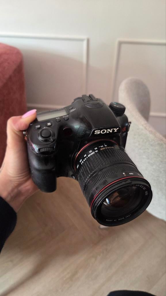 Sony Alpha 77 camera - Ideaal voor beginners, Gebruikt, Spiegelreflex, Ophalen of Verzenden, Sony