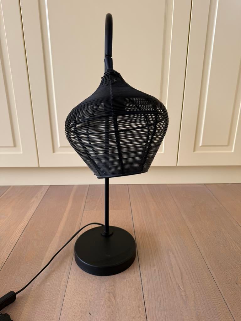 Light & Living tafellamp zwart, Huis en Inrichting, Lampen | Tafellampen, Ophalen of Verzenden, Zo goed als nieuw, Metaal, 50 tot 75 cm