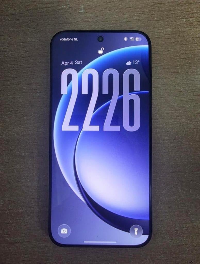 OnePlus 15 - 256 GB - ZGAN - Met
lader, Ophalen of Verzenden, Zo goed als nieuw, Klassiek of Candybar, Zonder simlock