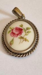 Vintage Limoges Castel porseleinen hanger., Sieraden, Tassen en Uiterlijk, Antieke sieraden, Ophalen of Verzenden
