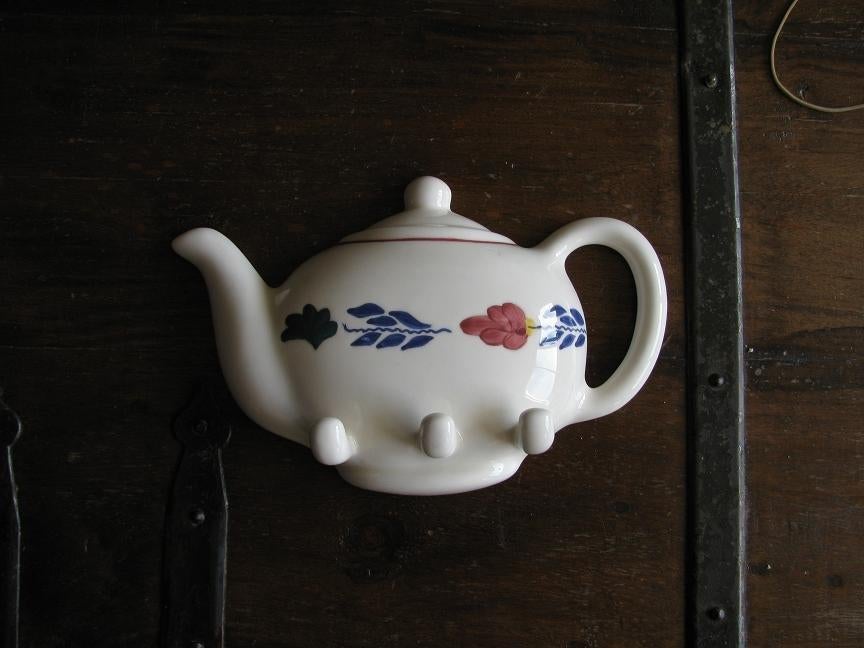 Boerenbont handdoekrekje model theepot Boerenbond, Gebruikt, Overige typen, Ophalen of Verzenden, Aardewerk