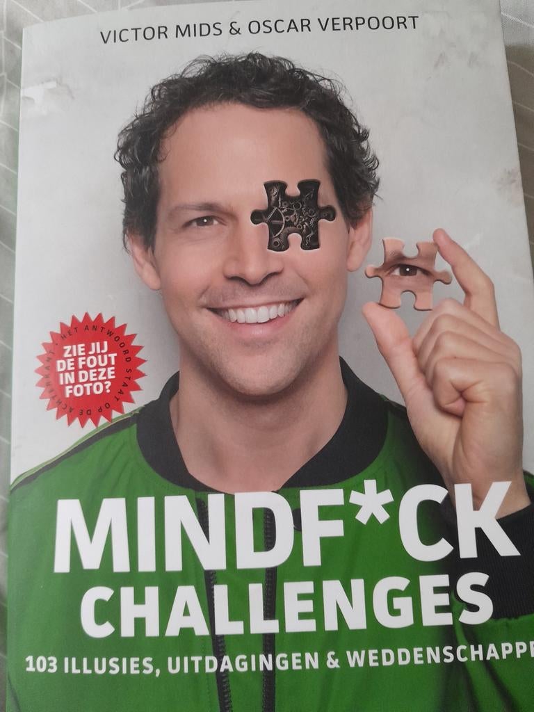 Victor Mids - Mindf*ck Challenges, Ophalen of Verzenden, Zo goed als nieuw, Victor Mids; Oscar Verpoort