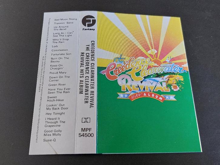 CREEDENCE CLEARWATER REVIVAL - THE CCR HITS ALBUM (MC), Cd's en Dvd's, Cassettebandjes, Zo goed als nieuw, Origineel, Rock en Metal