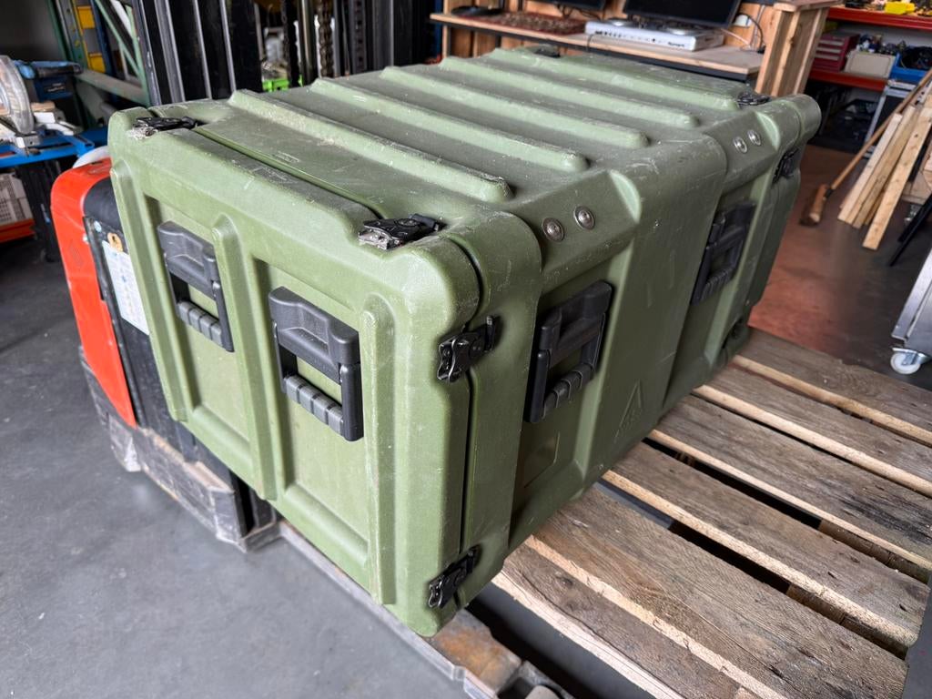 Amazon cases leger flightcase 19 inch 8u, Ophalen of Verzenden, Gebruikt