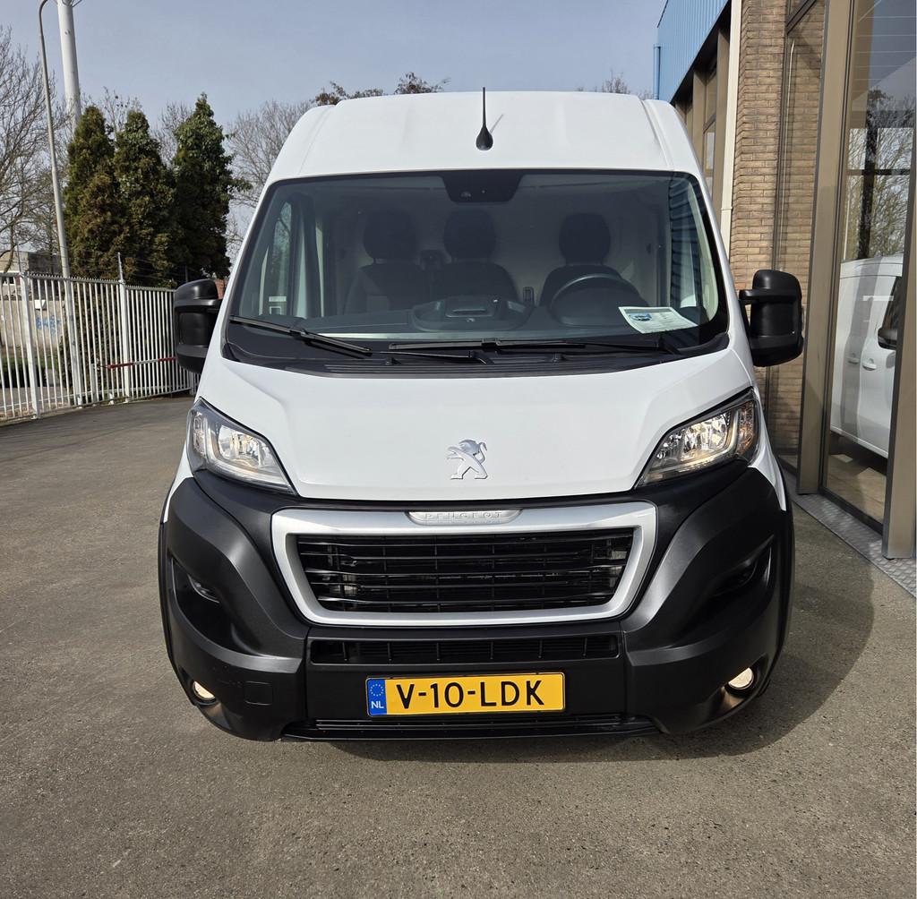 Peugeot Boxer 2.2 BlueHDI 140Pk L4H2 Airco Navi PDC Cruise c, Auto's, Bestelauto's, Voorwielaandrijving, Stof, Gebruikt, 4 cilinders