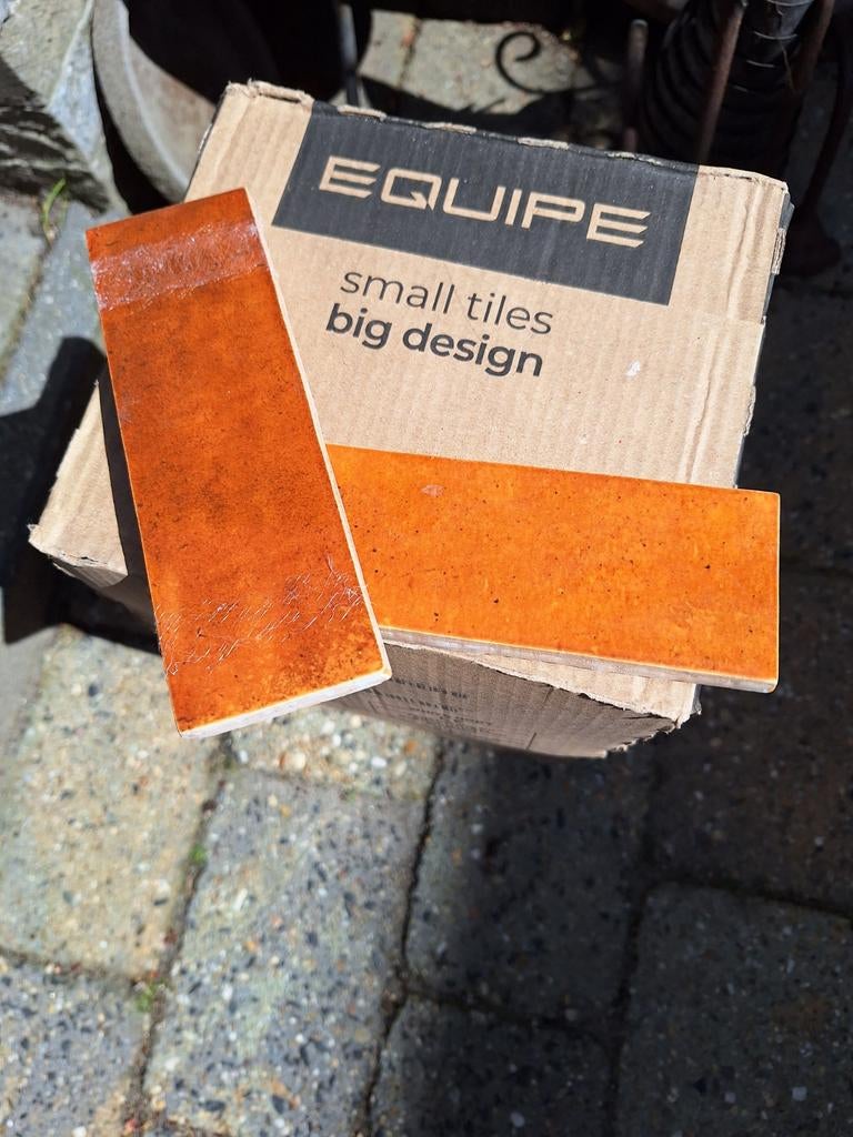 2 doosjes tegels,oranje, Doe-het-zelf en Verbouw, Tegels, Ophalen, Nieuw, Minder dan 20 cm, Minder dan 20 cm