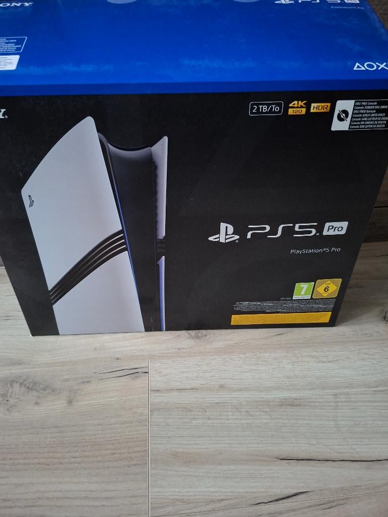 Playstation 5pro 2tb/PsPortal/Gmes ///complete set!, Spelcomputers en Games, Spelcomputers | Sony PlayStation 5, Ophalen, Zo goed als nieuw