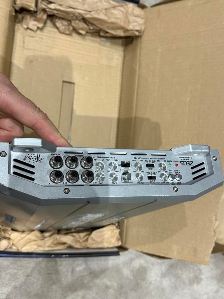 Hifonics Zeus 1600 Watt versterker, Ophalen of Verzenden, Gebruikt