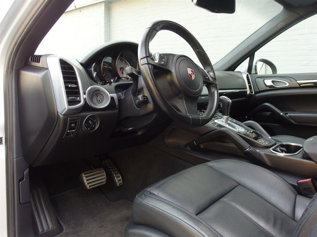 Porsche Cayenne S V8 2010 Mint Conditie (BTW AUTO), Auto's, Porsche, Automaat, Cayenne, 402 pk, Bedrijf