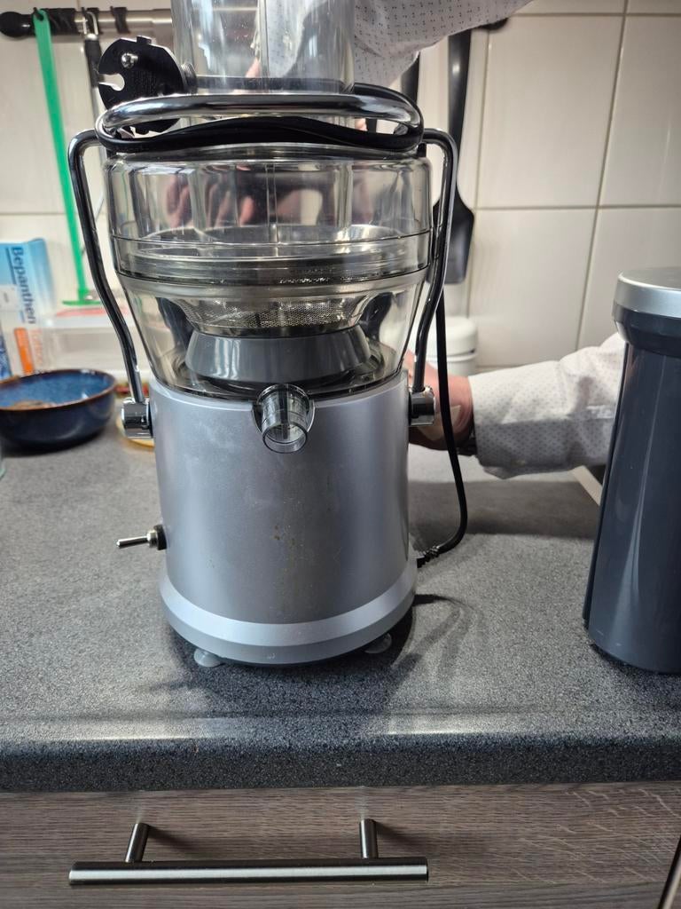 Safecourt sap pers, Witgoed en Apparatuur, Juicers, Ophalen of Verzenden, Zo goed als nieuw