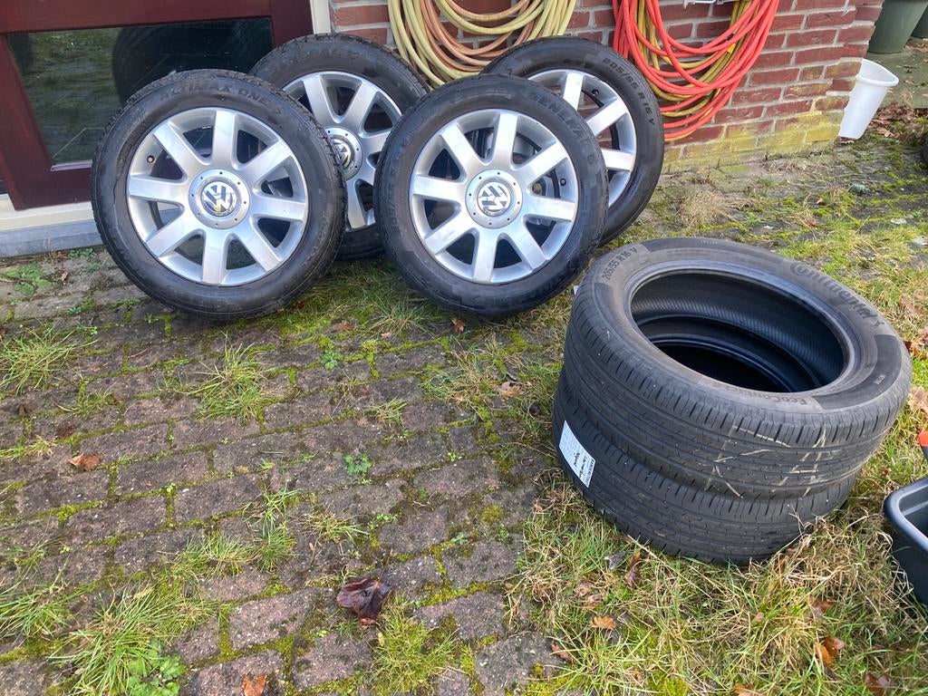 VW 16 inch lichtmetalen velgen met zomerbanden 205/55R16 91V, Ophalen