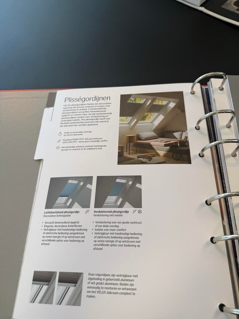 Velux plisségordijnen - Lichtdoorlatend en Verduisterend, Huis en Inrichting, Stoffering | Gordijnen en Lamellen, Nieuw, Wit, 100 tot 150 cm