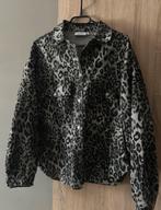 Spijkerjasje met luipaardprint maat 36 oversized, Ophalen of Verzenden, Gedragen, Maat 36 (S), Grijs