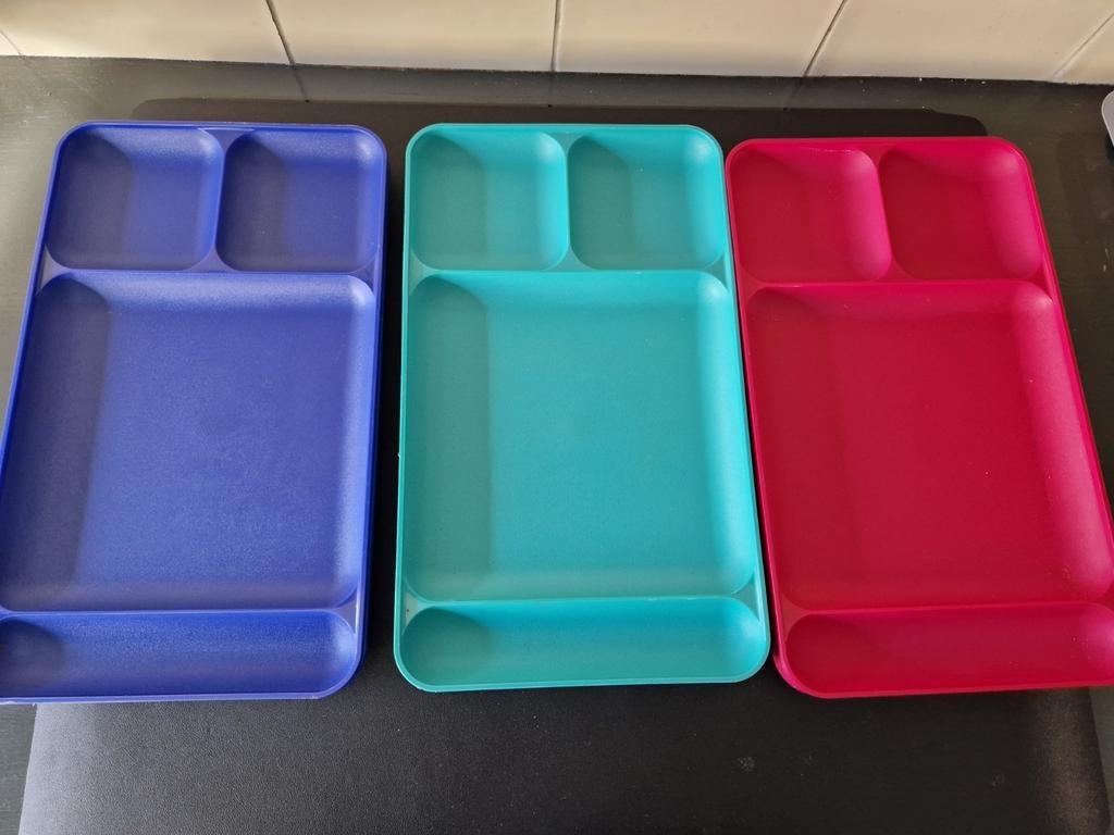 Tupperware Dienbladen, Ophalen, Doos, 60 cm of meer, Minder dan 35 cm