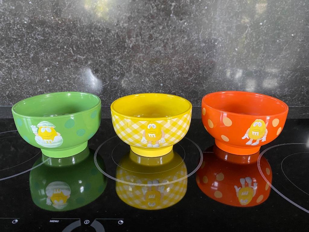 3  M&M's kommen, Huis en Inrichting, Keuken | Servies, Ophalen, Gebruikt, Kom(men), Overige stijlen