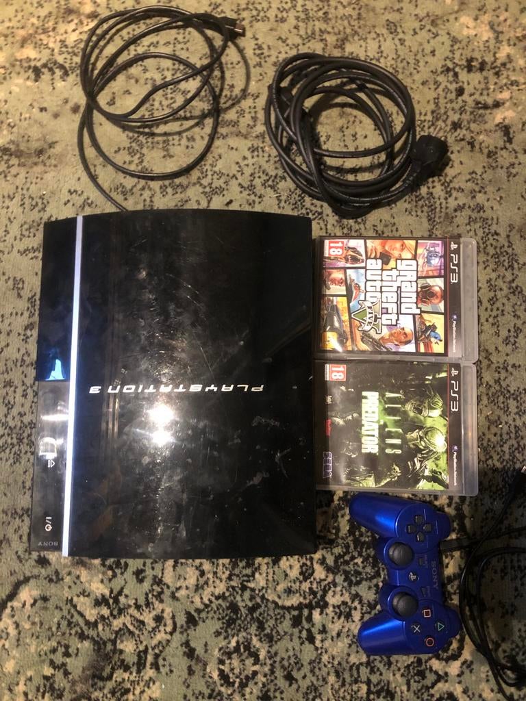 PlayStation 3 met 2 games: GTA 5 en Aliens vs. Predator, Spelcomputers en Games, Games | Sony PlayStation 3, Avontuur en Actie