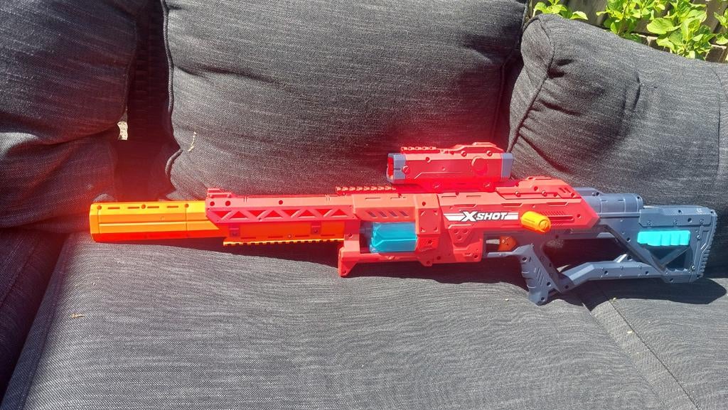 Zo goed als nieuwe Nerf X-Shot met richtkijker, Ophalen, Zo goed als nieuw, Jongen of Meisje