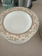 Koffietijd servies antieke diepe borden, Ophalen