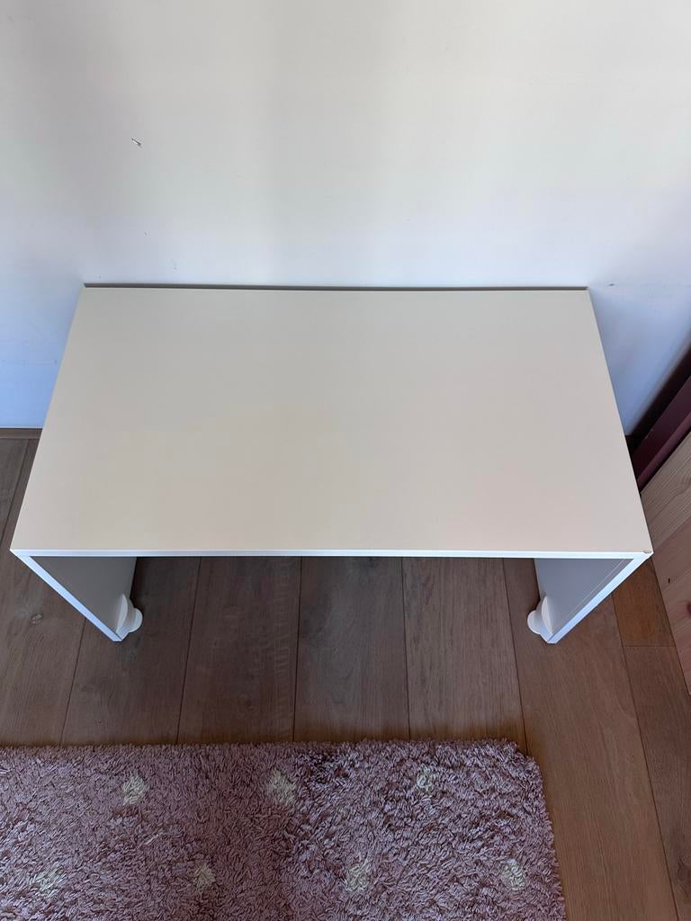 IKEA Kinderbureau - Wit smastad, Ophalen, Zo goed als nieuw