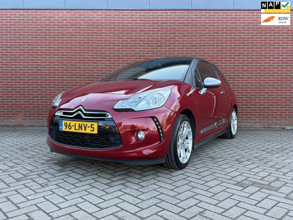 Citroen DS3 1.6 So Chic / Nap / Airco / Cruise / Trekhaak /, Auto's, Citroën, Voorwielaandrijving, Euro 5, 4 cilinders, Origineel Nederlands