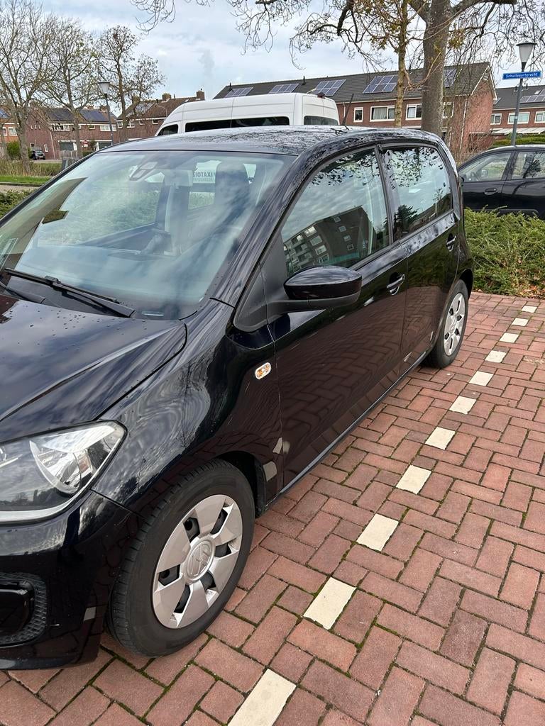 Volkswagen up! 1.0 44KW/60PK 5-DRS 2014 Zwart, Auto's, Volkswagen, Voorwielaandrijving, Up!, 840 kg, 4 stoelen