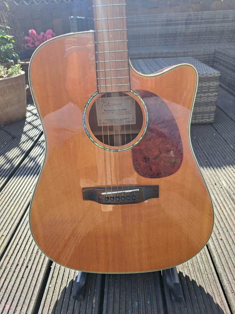Takamine EG530SSC akoestische gitaar met element en koffer, Ophalen