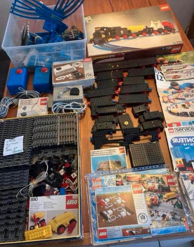 Te koop partii lego/lego treinen en rails grote partij, Kinderen en Baby's, Speelgoed | Duplo en Lego, Ophalen, Gebruikt, Complete set