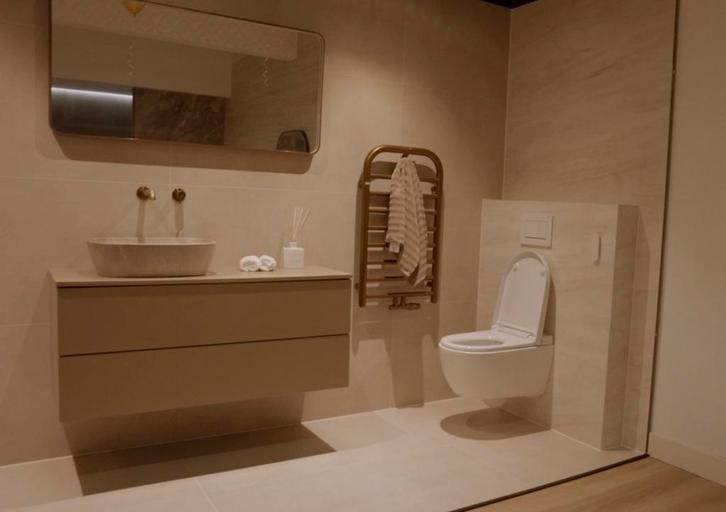 Tegelzetter, stucadoor, Diensten en Vakmensen, Stukadoors en Tegelzetters, Mozaïek, Stucwerk, Tegelzetten, Garantie