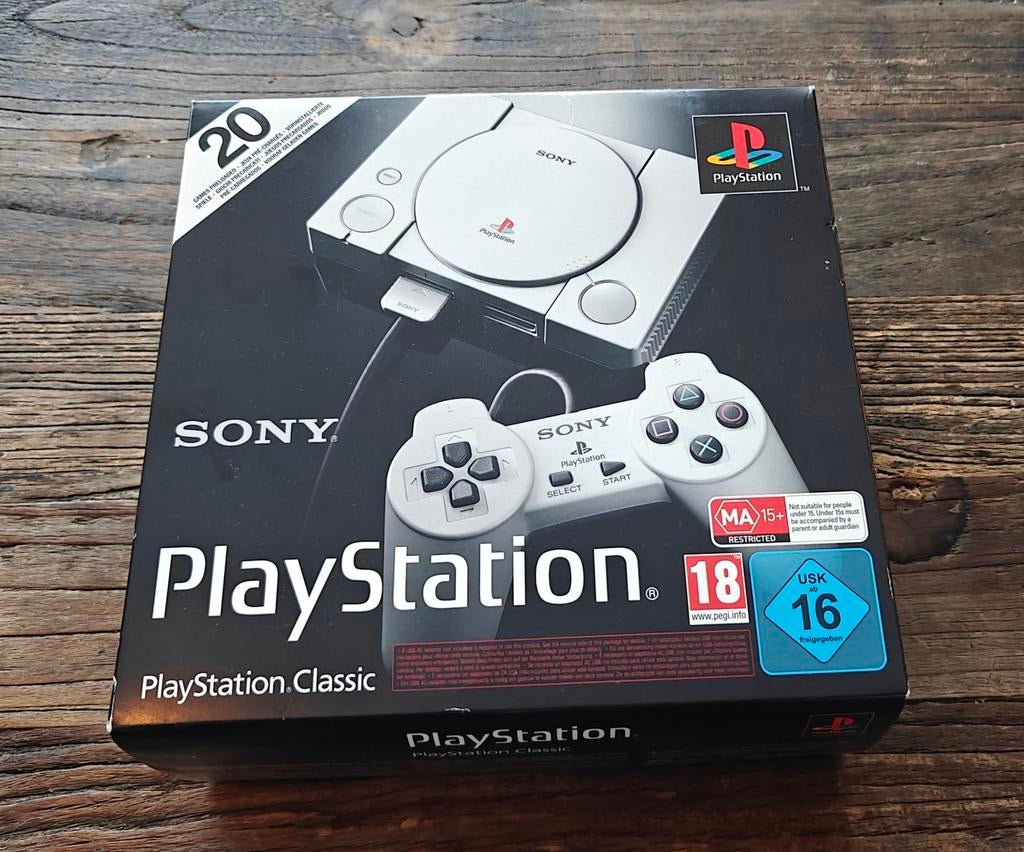 PlayStation Classic Mini, Spelcomputers en Games, Spelcomputers | Sony PlayStation 1, Ophalen of Verzenden, Nieuw, Met 2 controllers