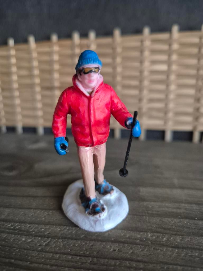 Lemax figuur 9 kerstdorp kersthuisjes, Ophalen of Verzenden, Zo goed als nieuw