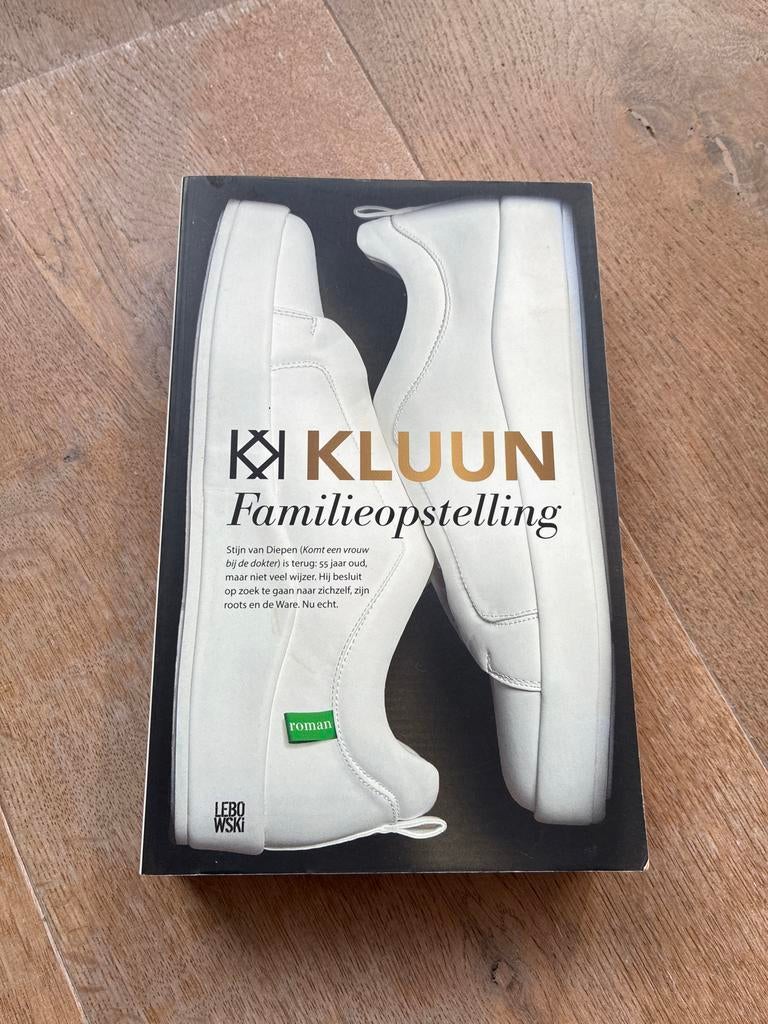 Kluun - Familieopstelling - Roman, Ophalen of Verzenden, Gelezen, Nederland