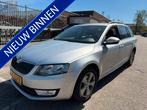 Skoda Octavia Combi 1.6 TDi Greentech Active | ECC | LMV | E, Auto's, Voorwielaandrijving, 1227 kg, Gebruikt, Euro 6