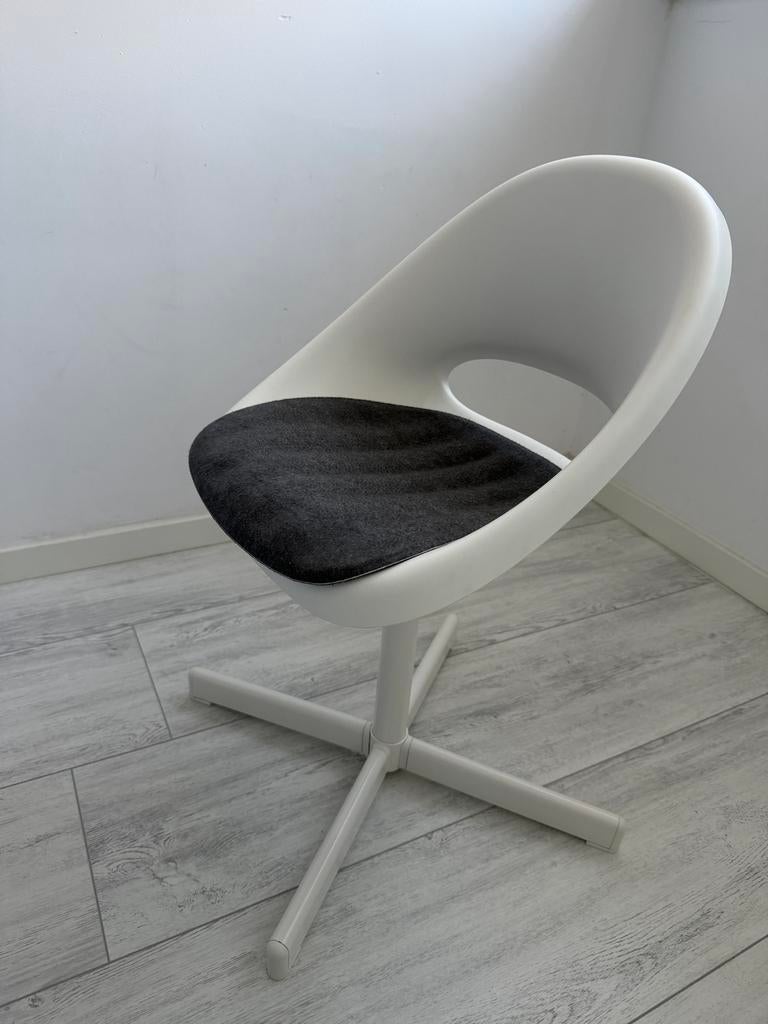 Ikea Loberget bureaustoel met kussen, Ophalen of Verzenden, Zo goed als nieuw, Wit, Bureaustoel