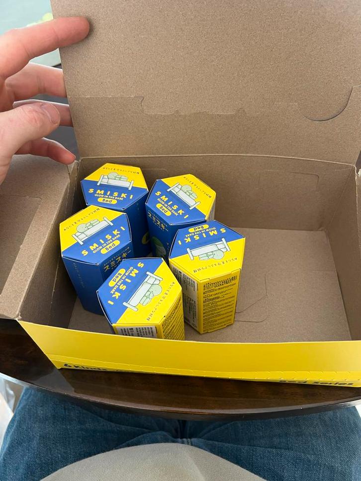 5 ongeopende Smiski Bed Series beeldjes, Kinderen en Baby's, Speelgoed | Overig, Nieuw, Jongen of Meisje, Ophalen of Verzenden