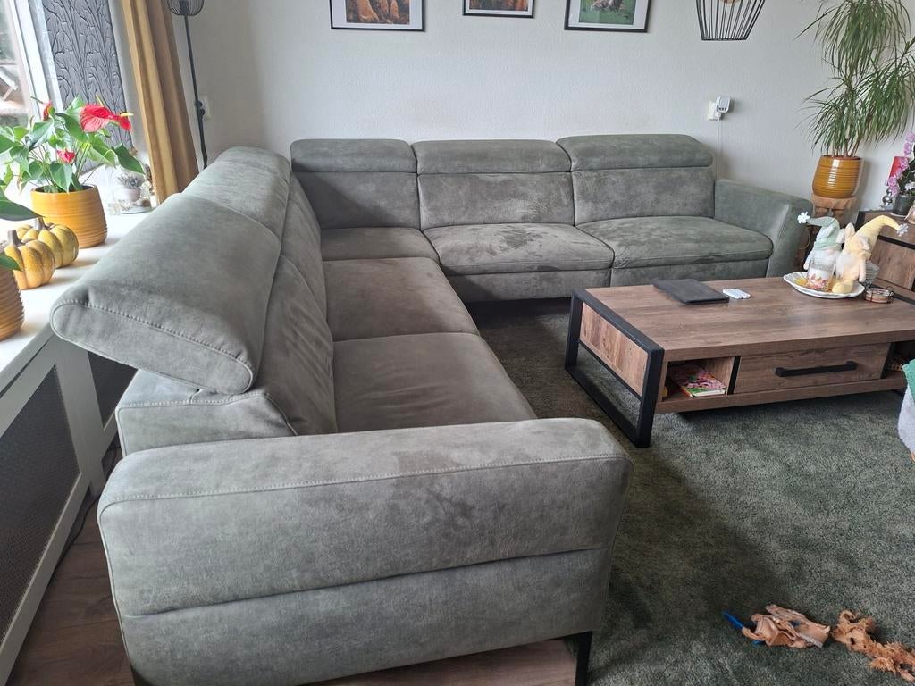 Hoekbankstel 2 jaar oud groen 2.90/ 2.90 bon aanwezig., Huis en Inrichting, Banken | Complete zithoeken, Ophalen, Zo goed als nieuw