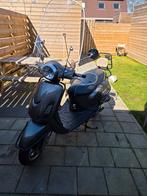 Sym fiddle 2 nieuwstaat, Fietsen en Brommers, Ophalen, Zo goed als nieuw, Benzine