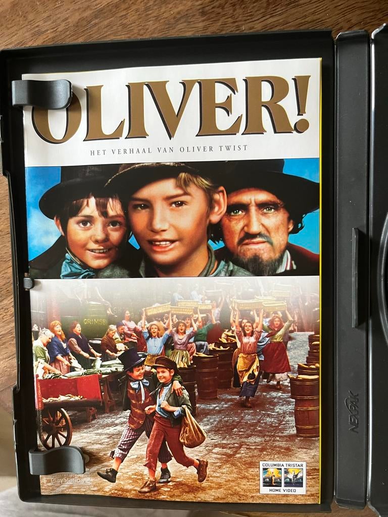 Oliver! Het verhaal van Oliver Twist DVD, Vanaf 6 jaar, Ophalen of Verzenden, Zo goed als nieuw, Drama