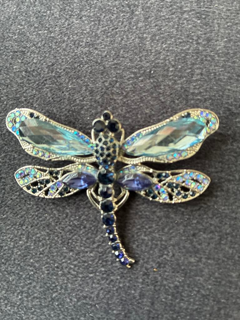Libelle Broche met Blauwe en Paarse Kristallen, Met kristal, Overige materialen, 4 tot 7 cm, Blauw