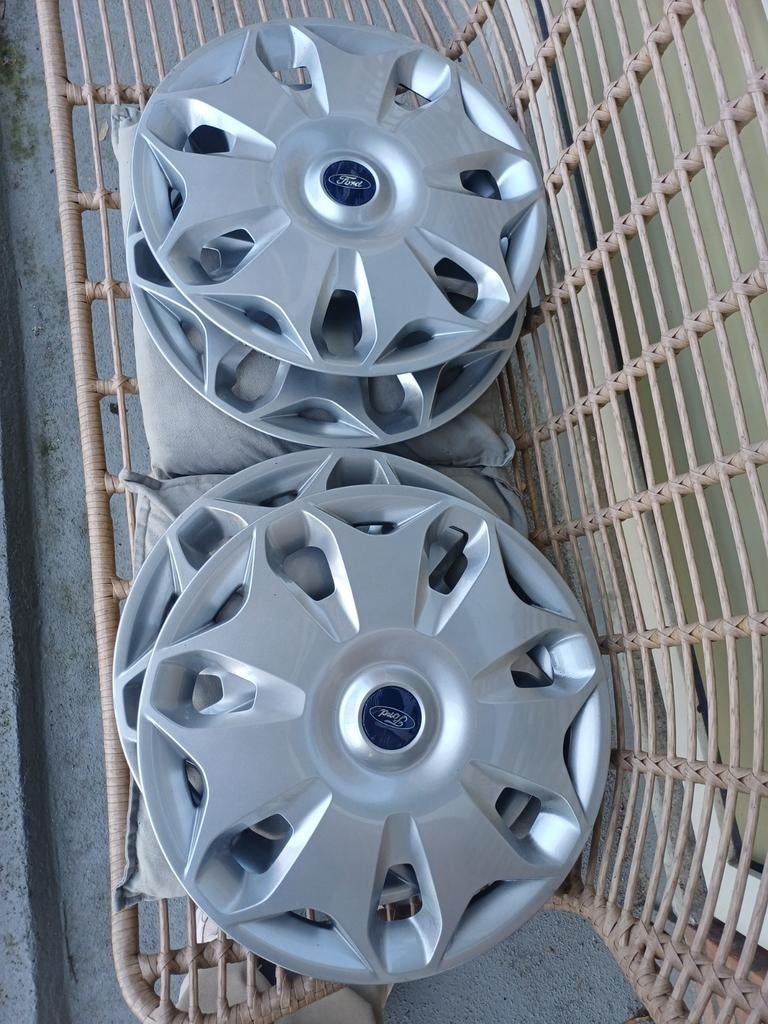 Wieldoppen set Ford Transit 16 inch, Ophalen of Verzenden, Zo goed als nieuw