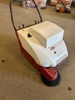 Brava veegmachine, Tuin en Terras, Ophalen, Gebruikt