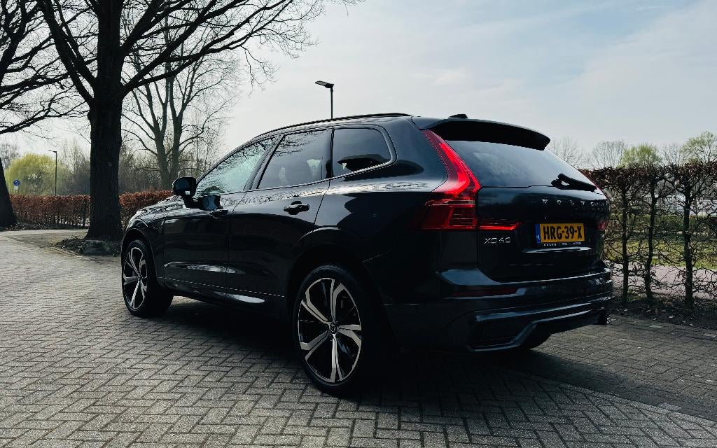 Volvo XC60 T6 Plug-in Hybrid AWD Ultra Dark | Full options!, Auto's, Automaat, 4 cilinders, 1969 cc, XC60