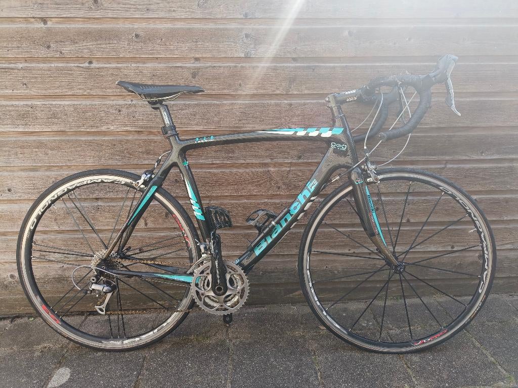 Bianchi full carbon racefiets, Fietsen en Brommers, Fietsen | Heren | Sportfietsen en Toerfietsen, 28 inch, Gebruikt, Meer dan 20 versnellingen