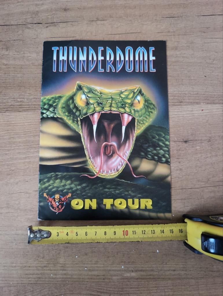 Thunderdome On Tour Boekje - Zeldzaam Hardcore Item, Ophalen of Verzenden, Gelezen, ID&T, Folder