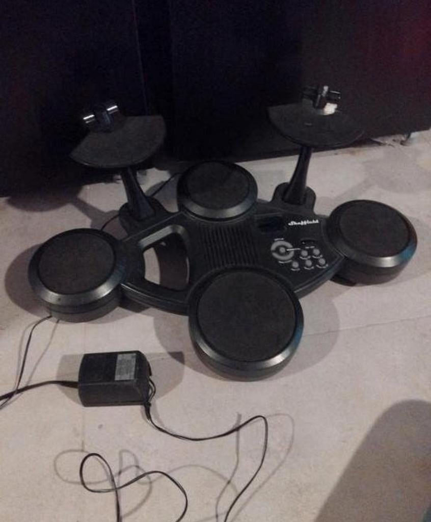 Sheffield mini electrisch drumstel zonder pedalen of stokken, Muziek en Instrumenten, Ophalen of Verzenden, Overige merken