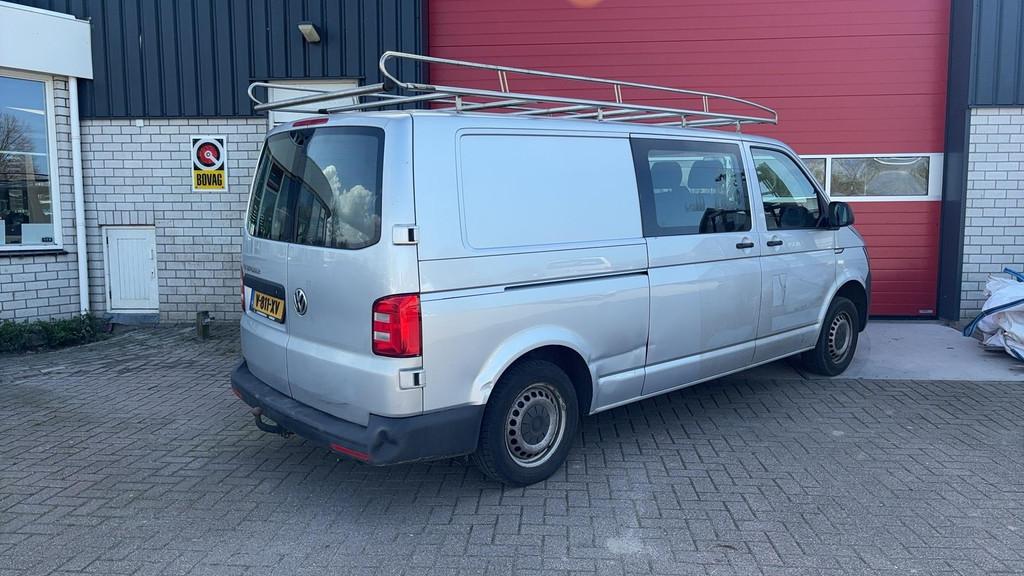 Volkswagen Transporter 2.0 TDI L2H1 DC 6 PERS / TREKHAAK / 1, Voorwielaandrijving, Gebruikt, 4 cilinders, Volkswagen