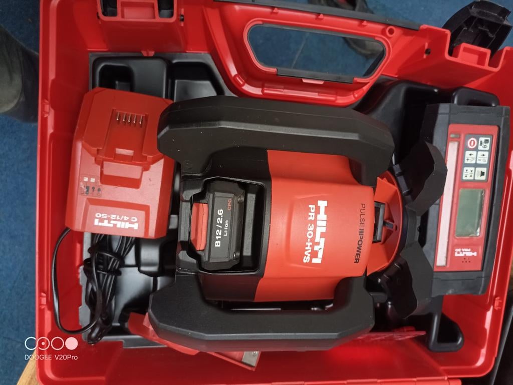 Hilti laser rood PR 30-HVS met PRA 30 ontvanger, Ophalen of Verzenden