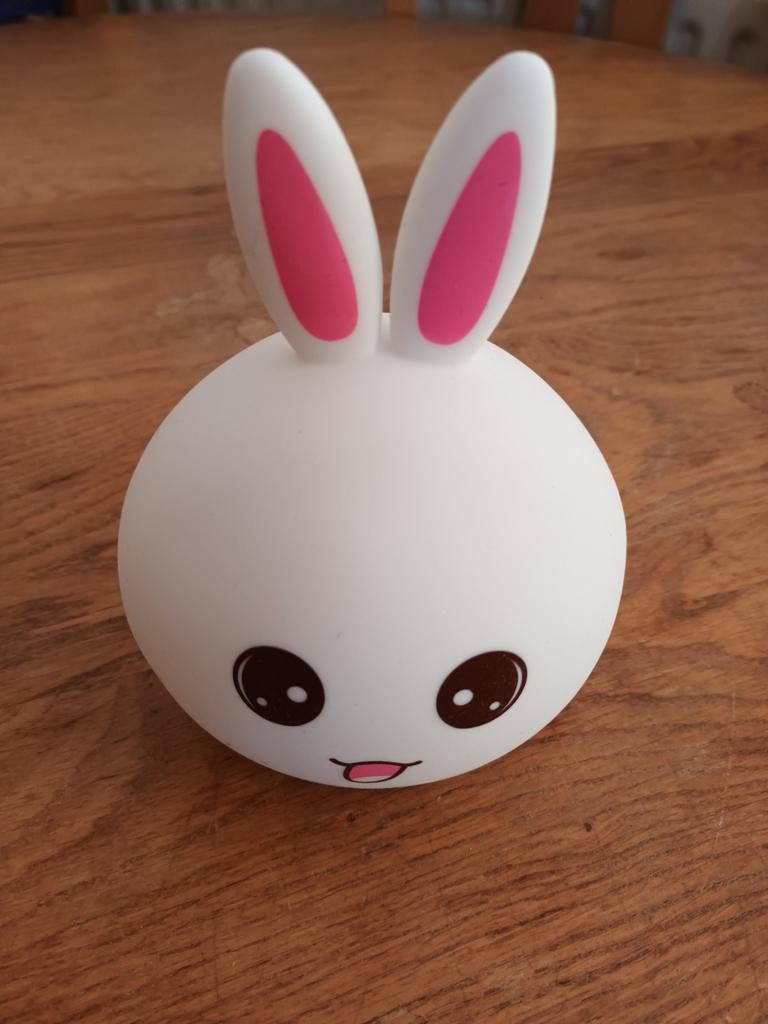 Partij  konijnen nachtlamp met kleurverandering, Ophalen of Verzenden, Zo goed als nieuw