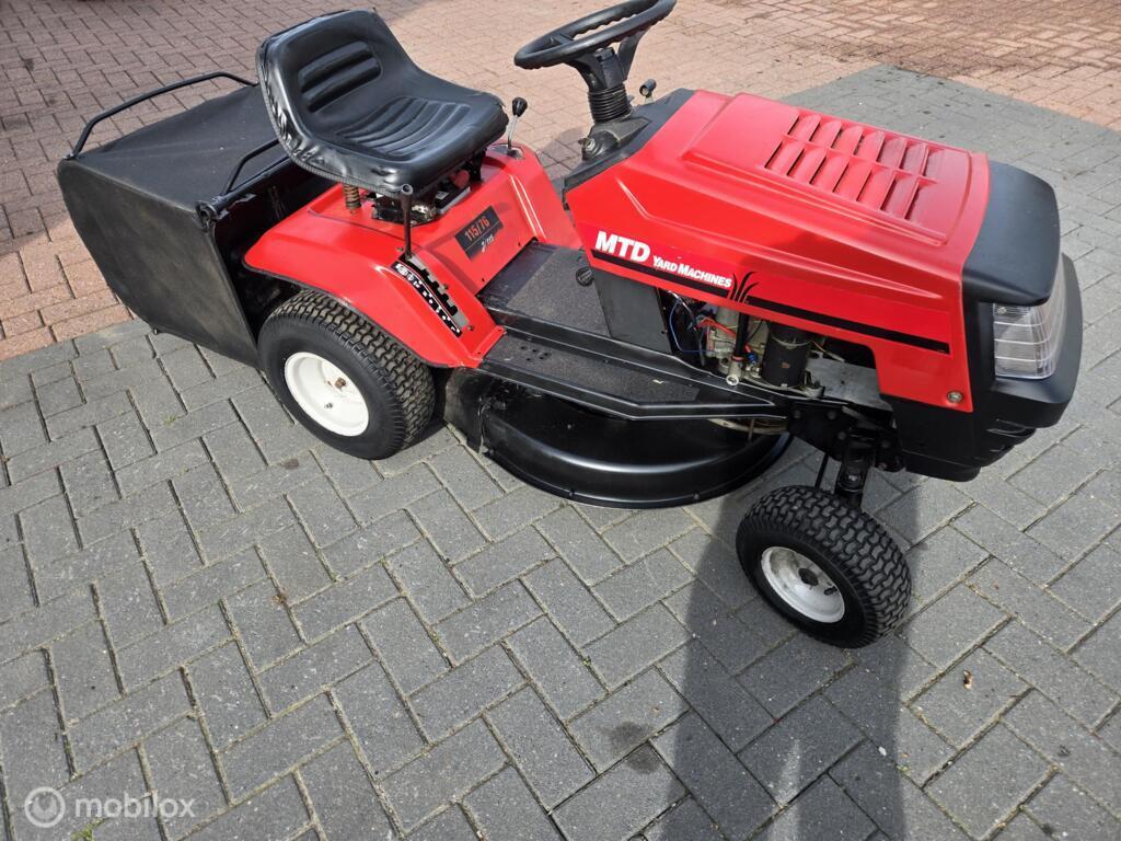 Zitmaaier  mtd achtervanger  b&s, Zo goed als nieuw, Opvangzak